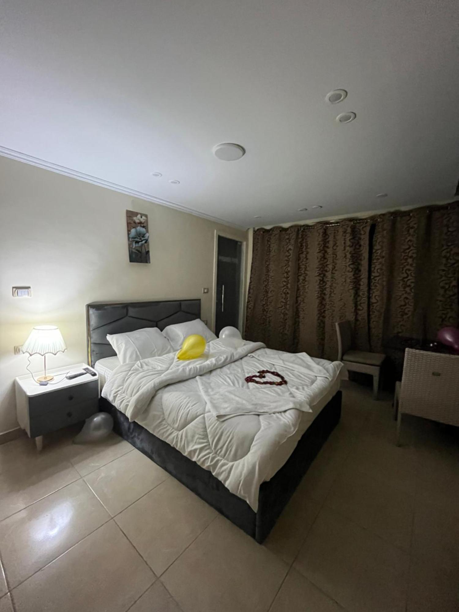 Pyramids Pride Inn Kafret el-Gabal Eksteriør billede