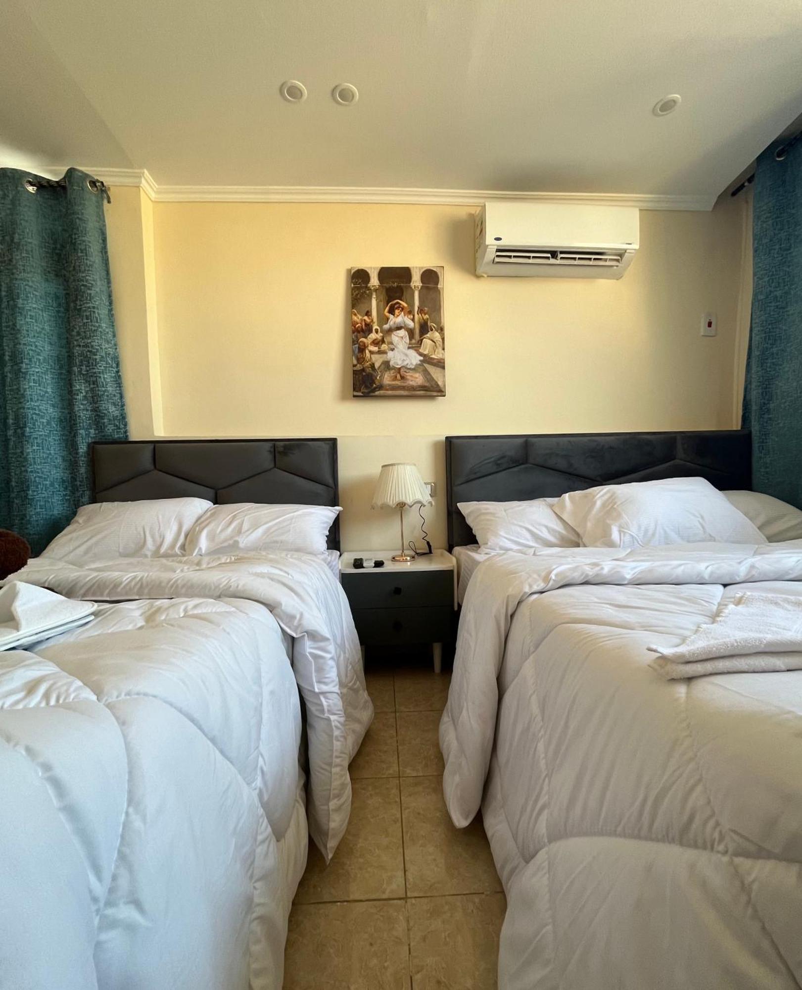 Pyramids Pride Inn Kafret el-Gabal Eksteriør billede